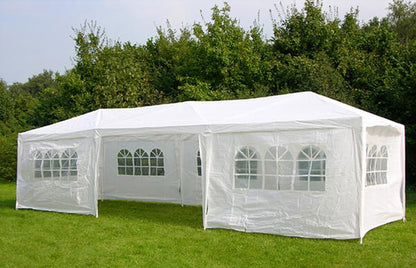 Baštenska tenda 9 × 3 m sa bočnim stranicama – Bela